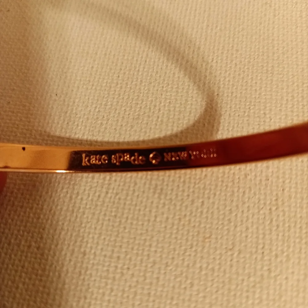 Kate spade rose gold bangle thin bracelet - Picture 4 of 4